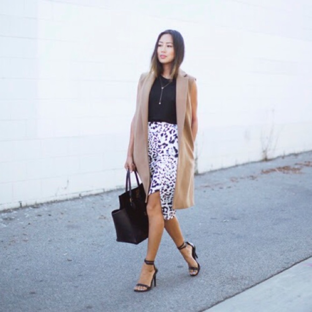 Keepsake asymmetric leopard skirt - Picture 2 of 6